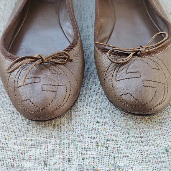 Gucci Women sandal Flat Brown Leather Upper G Logo Ballet Shoe Made Italy 38.5 - Picture 3 of 12